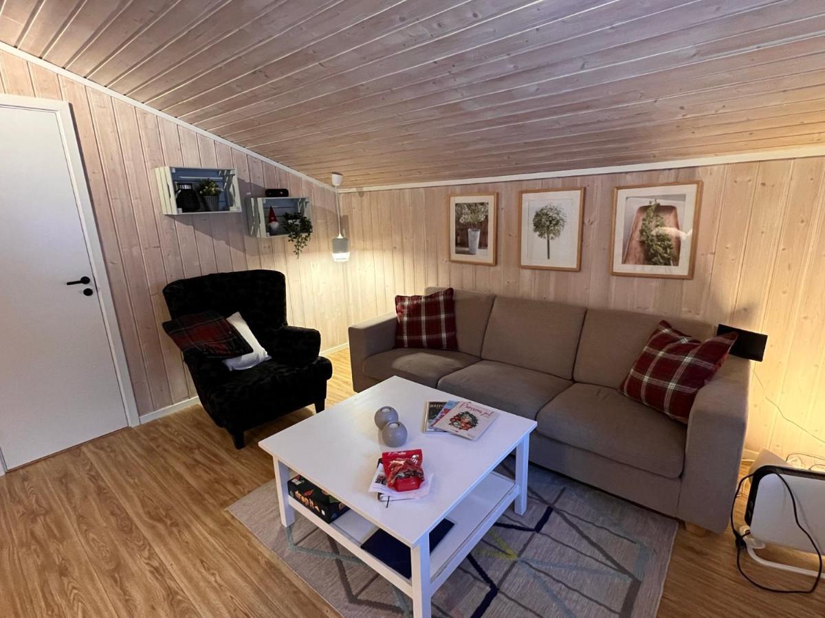 Vennebo - Koselig Liten Hytte Med Alle Fasiliteter Al Exterior photo